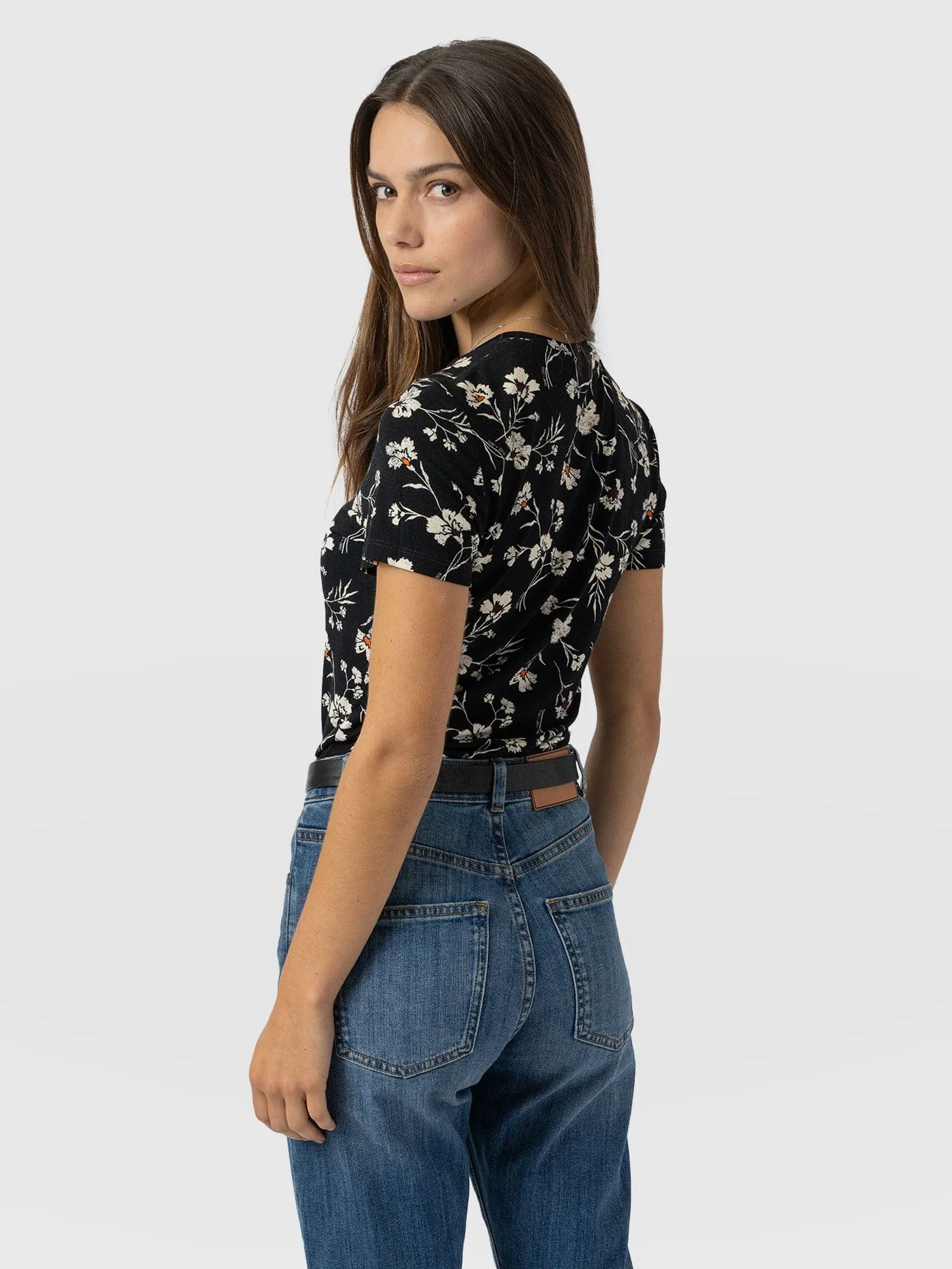 Austen Crew Neck Tee Short Sleeve - Black Spring Floral