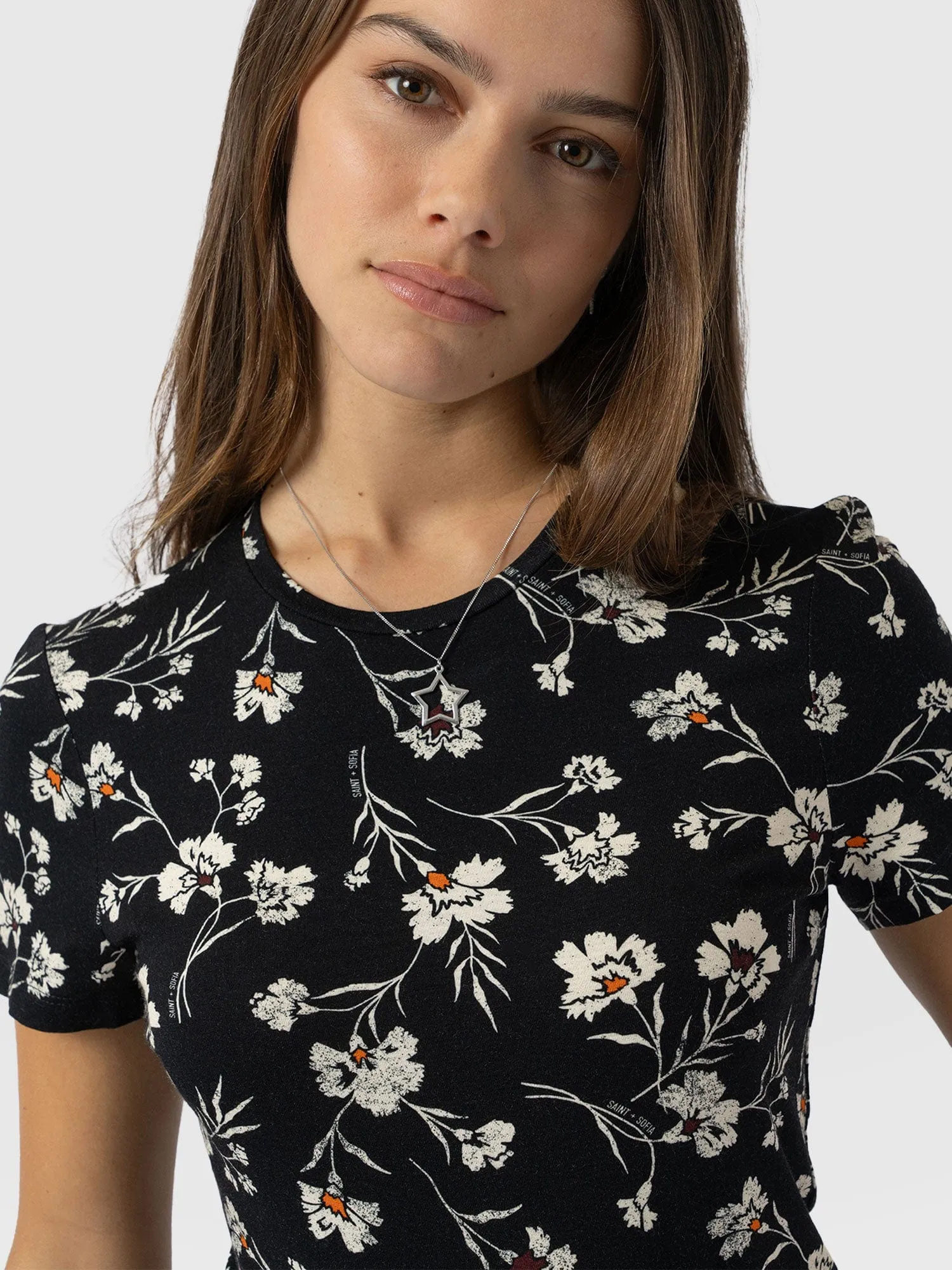 Austen Crew Neck Tee Short Sleeve - Black Spring Floral