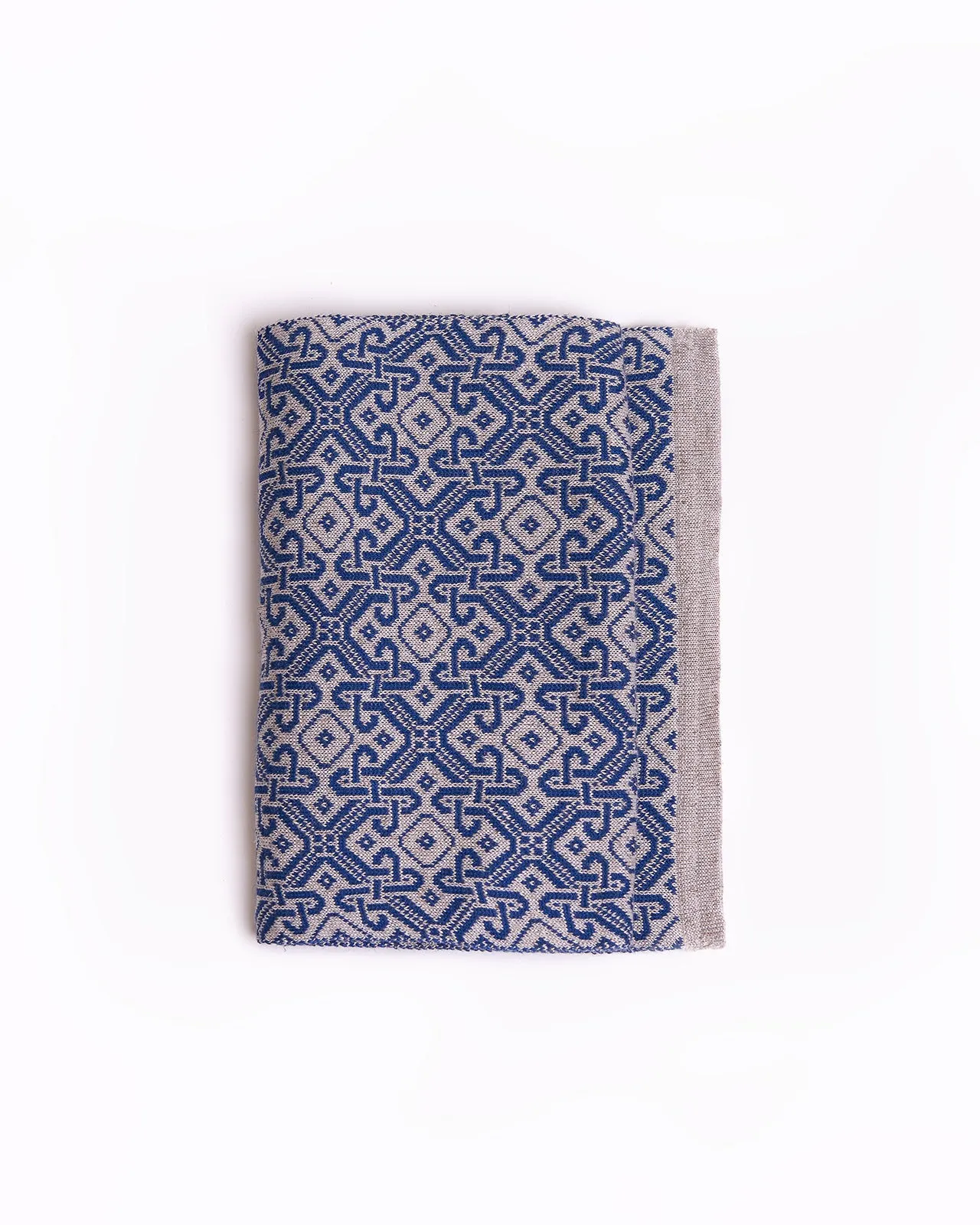 Kohala scarf