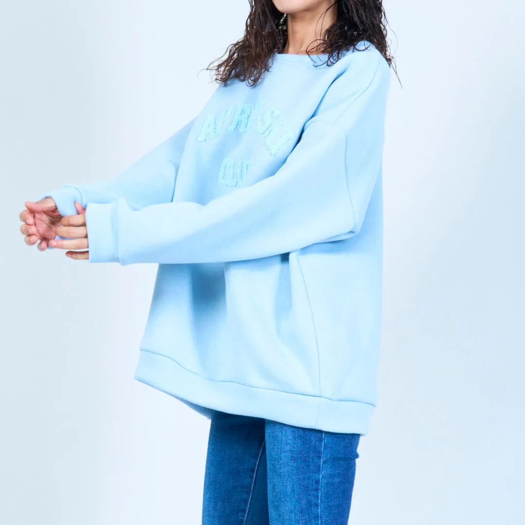 Oversized après-ski embroidered sweatshirt wholesale