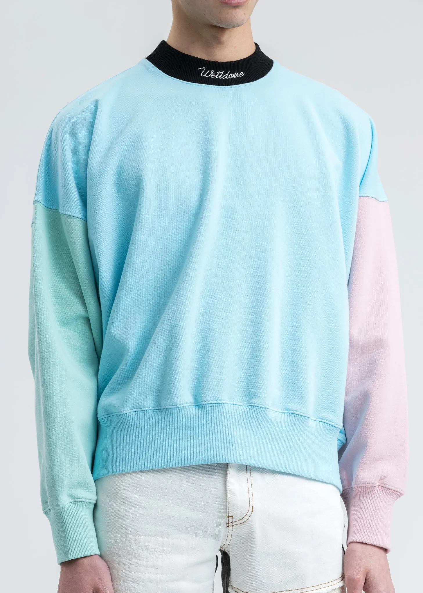 Sky Blocking Sweatshirt