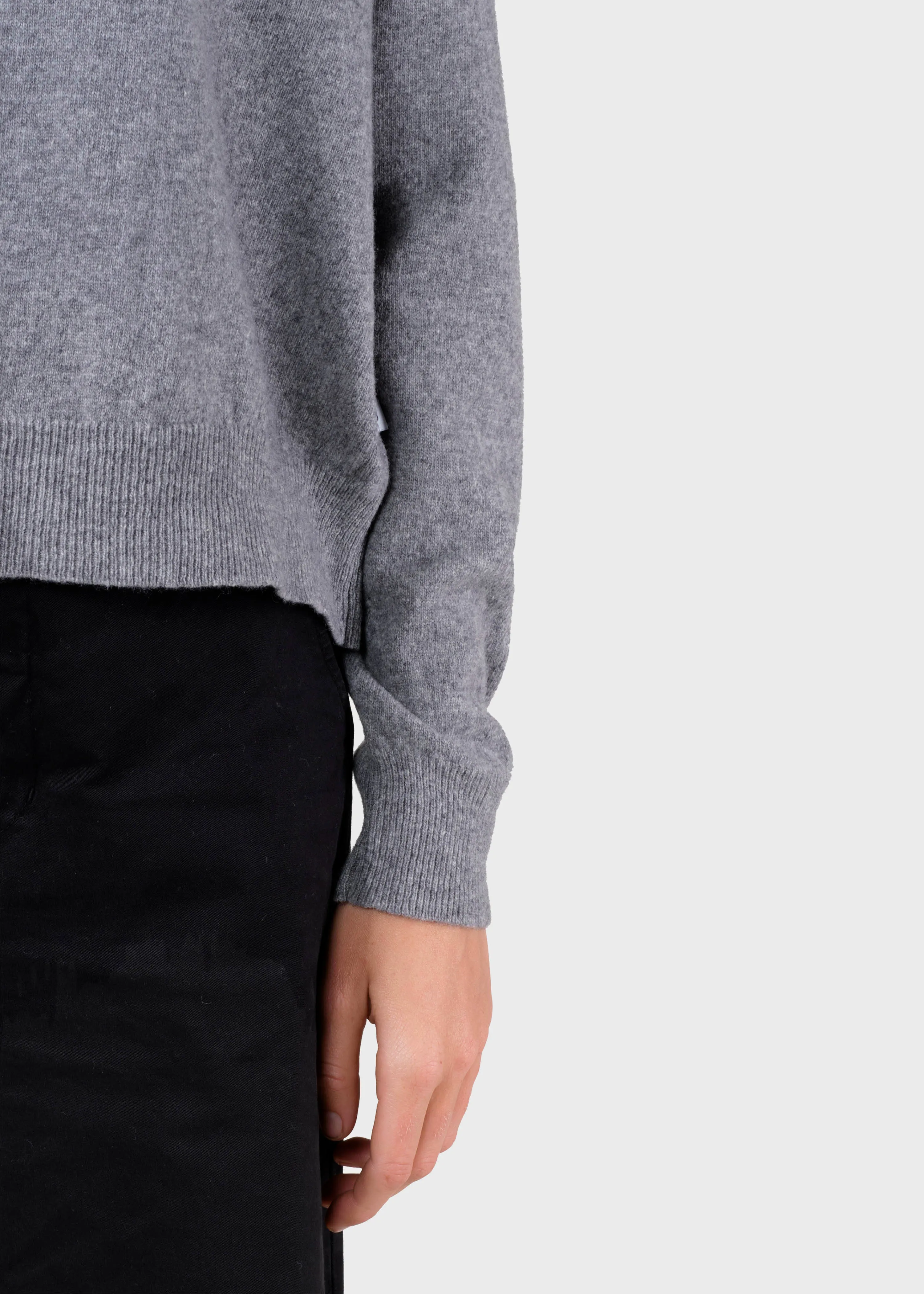 Vanessa knit  - Light grey